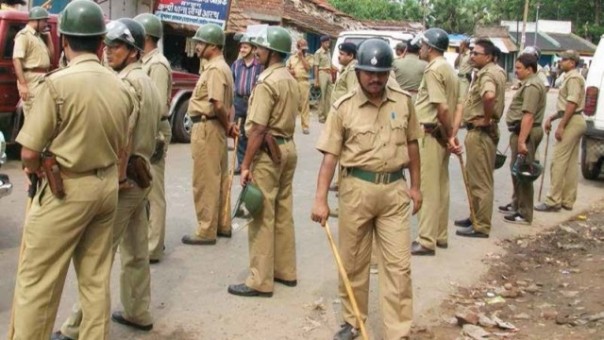 Polisi India dikerahkan selama lockdwon diberlakukan di negara itu. Foto: int 