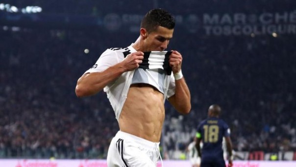 Cristiano Ronaldo disebut punya hak ekslusif latihan di Stadion Madeira, Portugal malah menuai kontroversi (foto/int)