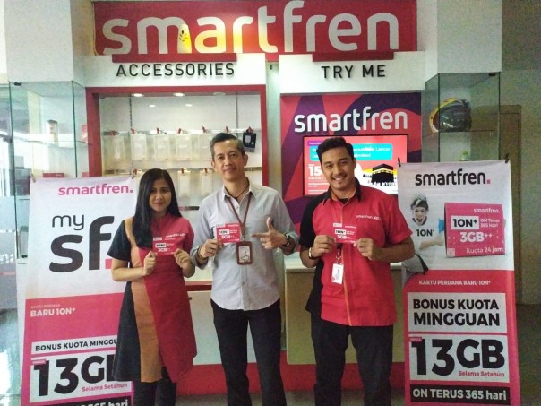 Smartfren mengajak masyarakat Riau  untuk tidak perlu was-was selama berkegiatan di rumah, baik bekerja, belajar ataupun sedang gabut. (Foto: Istimewa)