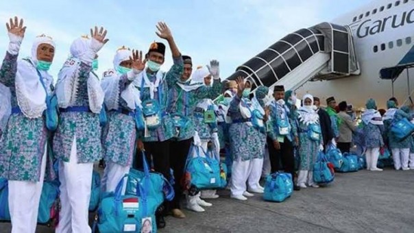 Jamaah calon haji Indonesia berangkat ke tanah suci Mekah (foto/ilustrasi)