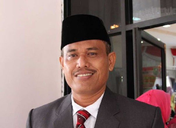 Ketua DPRD Inhu Samsudin mengundurkan diri (foto/Rou)