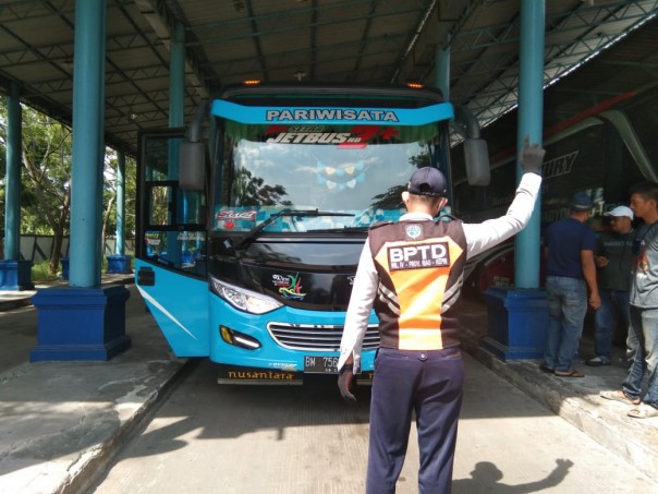 BPTD IV Riau Kepri Siapkan 4 Unit Bus untuk TKI