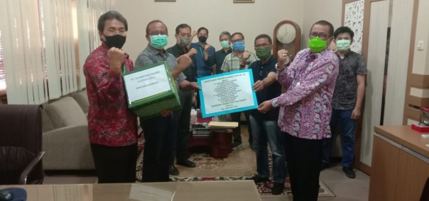 PT Sumatera Riang Lestari dan Mitra Berbagi untuk Masyarakat Terdampak Covid-19 di Tiga Provinsi