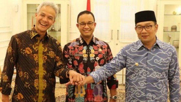 Gubernur Jawa Ganjar (kiri) saat bersama Gubernur DKI Jakarta Anies Baswedan dan Gubernur Jawa Barat Ridwan Kamil (foto/int)
