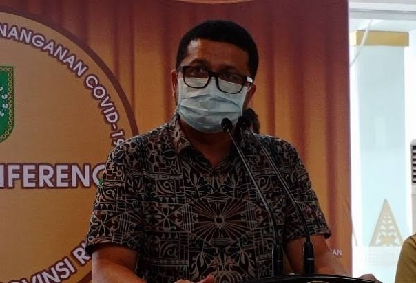Juru bicara posko tugas Covid-19 Provinsi Riau dr Indra Yopi (foto/Wira)