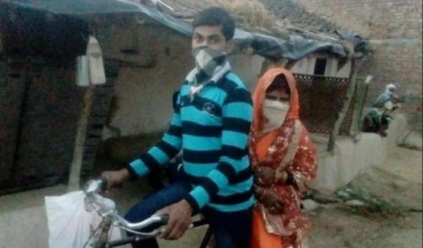 Seorang pria di India mengayuh sepedanya 100 kilometer untuk berjumpa calon istri dan menikah (foto/int)
