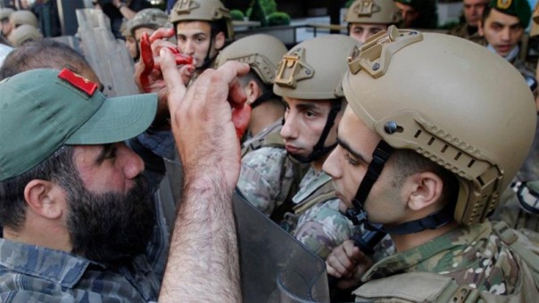Tentara Libanon Dituduh Melakukan Pemukulan dan Menyetrum Para Demonstran yang Ditahan, Ini Kata Pihak Pemerintah