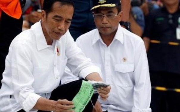 Presiden Jokowi dan Menhub Budi Karya. Foto: int