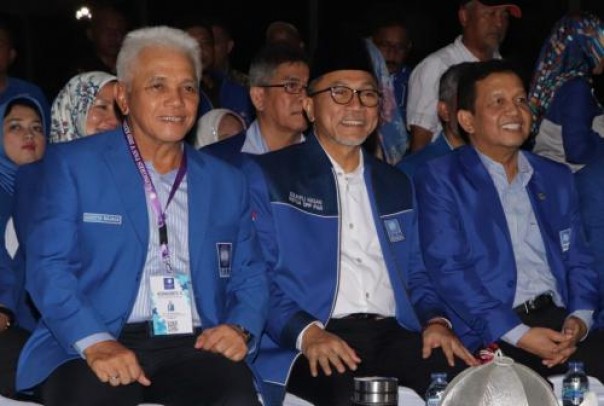 Dari kiri: Hatta Rajasa, Zulkifli Hasan dan Soetrisno Bachir, yang kini memegang jabatan inti di kepengurusan PAN. Foto: int 