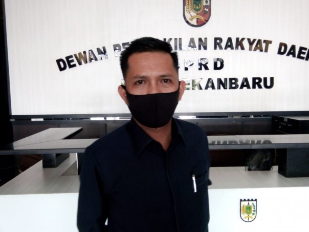 Wakil Ketua DPRD Pekanbaru Tengku Azwendi Fajri (foto/Wira)