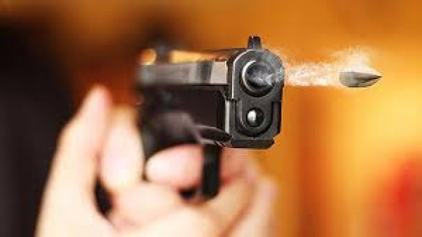 Bocah Berusia Lima Tahun Ini Secara Tidak Sengaja Menembak Mati Saudaranya, Mengira Pistol Asli yang Ditemukannya Sebagai Mainan