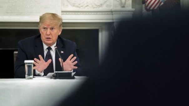 Trump Berikan Ultimatum Pada WHO Atas Lambannya Penanganan Covid-19