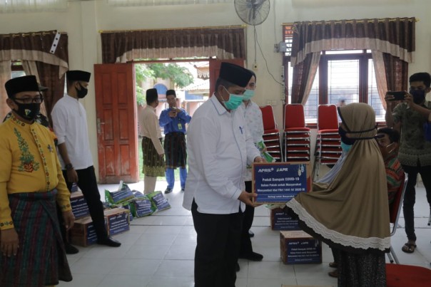 PT RAPP Kembali Salurkan Bantuan Untuk Penanganan Covid-19 di Kabupaten Siak (foto/lin)