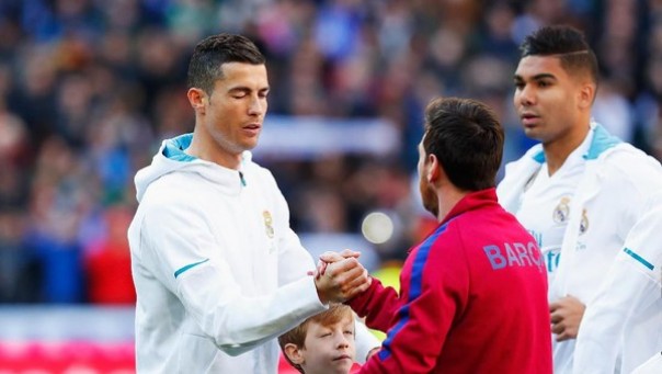Gara-gara Covid-19, Cristiano Ronaldo Bukan Lagi Atlet Terkaya di Dunia, Messi Cuma Peringkat Tiga (foto/int)