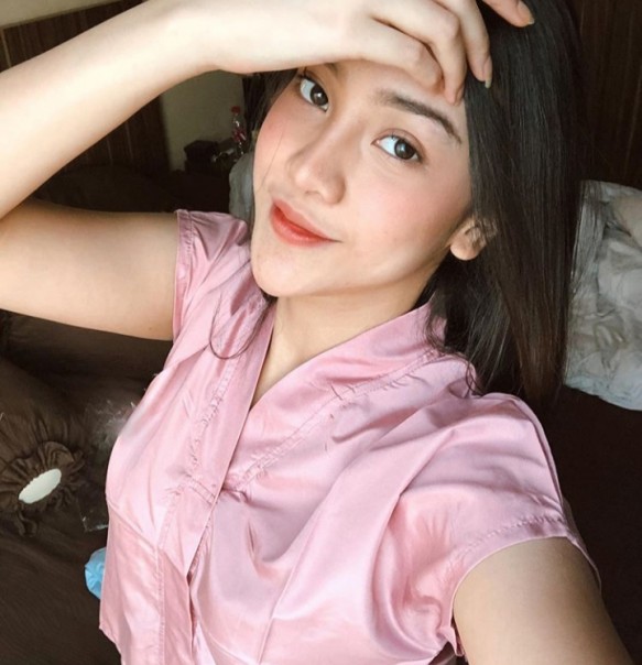 Anya Geraldine Pakai Baju Tidur Warna Pink, Netizen Langsung Bilang Begini (foto/int)