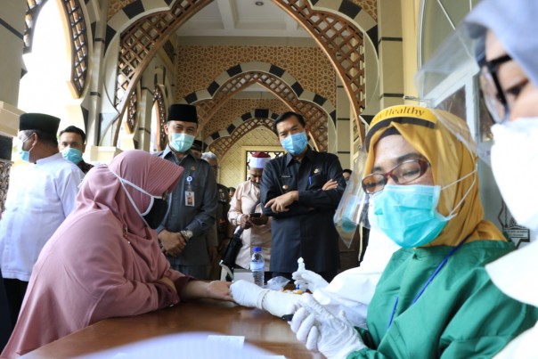 Rapid Test di Masjid Ar-Rahman 