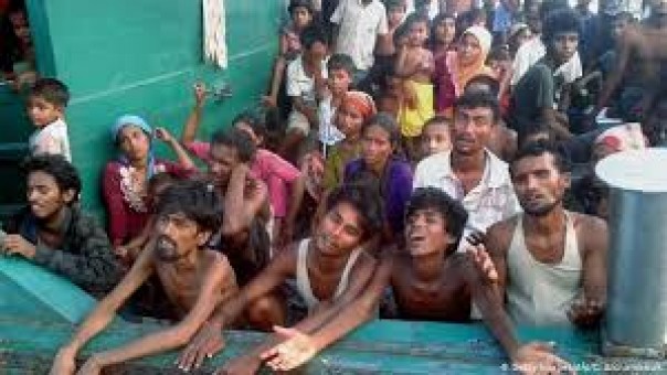 Bangladesh dan Malaysia Menolak Menyelamatkan Pengungsi Rohingya