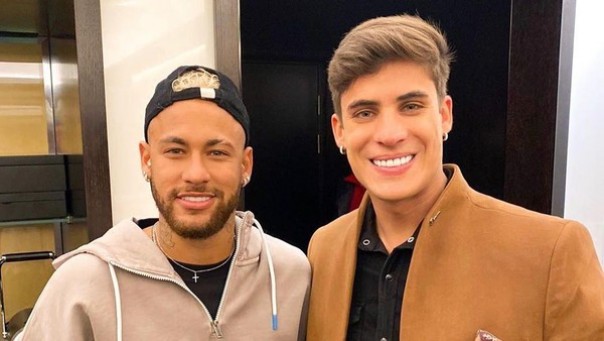 Heboh Neymar Dikecam Kaum LGBT, Gara-gara Sebut Pacar Ibunya Homo dan Mau Tusuk Pakai Gagang Sapu (foto/int)