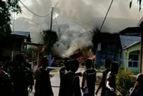 Pesawat jatuh di pemukiman warga di Kubang Raya, Kampar, riau