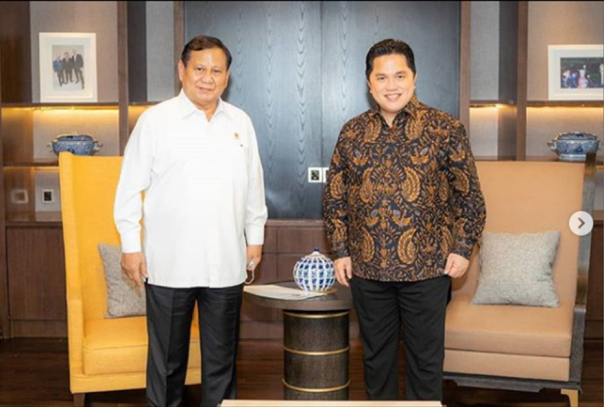 Menteri BUMN Erick Thohir saat bertemu dengan Menteri Pertahanan Prabowo Subianto