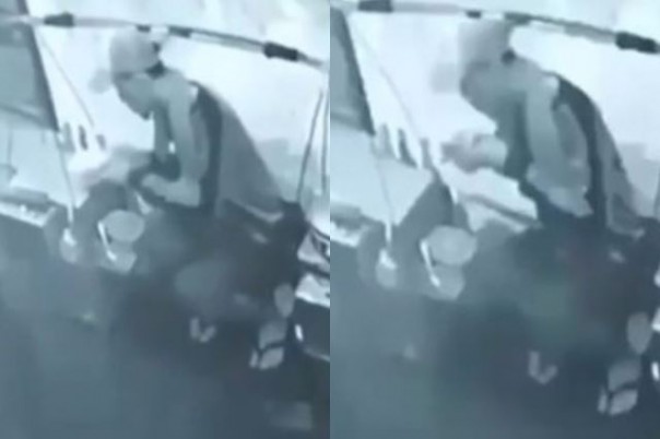 Rekaman CCTV tentang aksi penjual bako cuanki yang viral di media sosial. Foto: int 
