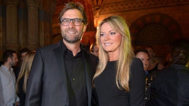 Juergen Klopp dan Ulla, sang istri yang mendukungnya bergabung Liverpool. Foto: int 