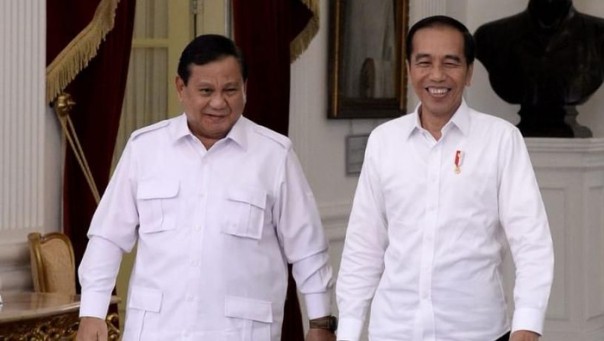 Presiden Joko Widodo dan Menteri Pertahanan Prabowo Subianto