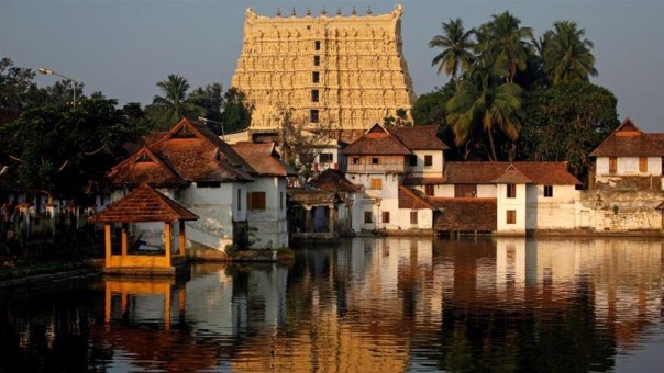 Menakjubkan, Keluarga Kerajaan di India Ini Menjaga Kuil Dengan Kekayaan Lebih Dari USD 20 Miliar