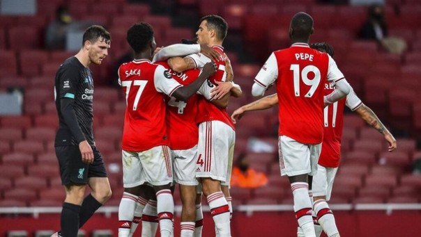 Arsenal Sukses Berikan Kekalahan Ketiga Untuk Liverpool Musim Ini (foto/int)