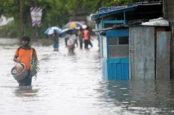 Banjir dan Tanah Longsor Menewaskan Sedikitnya 213 Orang di Asia Selatan