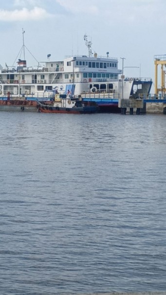 FOTO: Kapal Roro TLG Punggur- Sei. Selari Bengkalis