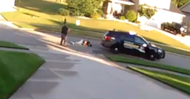 Rekaman video yang memperlihatkan Ruis yang tergeletak setelah ditembak petugas Kepolisian Michigan, AS. Foto: int 