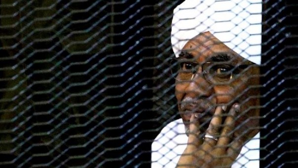 Mantan Presiden Sudan, al-Bahsir Diadili Atas Kudeta yang Dilakukan Pada Tahun 1989  