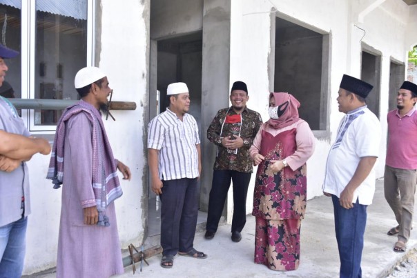 Kasmarni kunjungi rumah tahfiz di Kelurahan Air Jamban