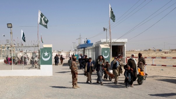 Ketika Masalah Keamanan dan Pandemi Memperburuk Kisruh Perbatasan Antara Pakistan dan Afganistan