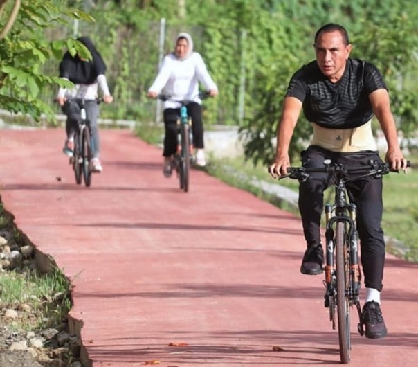 Bukan Cuma Anies Baswedan, Gubernur Sumut Isi Akhir Pekan Gowes Sepeda (foto/int)