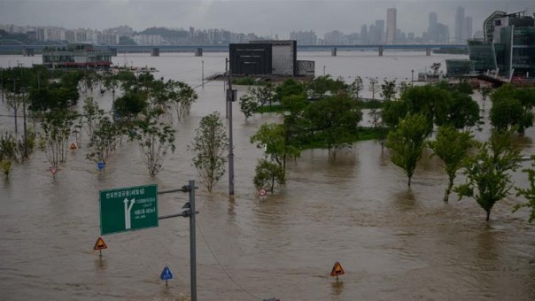 Banjir Bandang dan Tanah Longsor Menewaskan 13 Orang di Korea Selatan