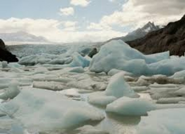 Pemanasan Global Menghancurkan Lapisan Es Arktik yang Utuh Sepenuhnya di Kanada