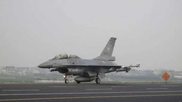 Jet tempur F-16 milik Angkatan Udara Taiwan. foto: int