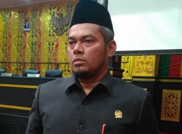 Hamdani, Ketua DPRD Kota Pekanbaru