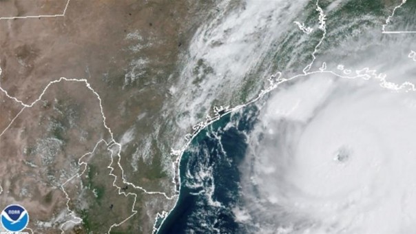 Badai Laura Menguat Saat Mendekati Texas dan Louisiana, Diprediksi Akan Menyebabkan Kerusakan Dahsyat