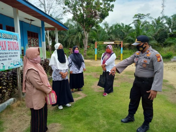 Cegah Penyebaran Covid-19, Polsek Kerumutan Gelar Sosialisasi Disiplin Protokol Kesehatan