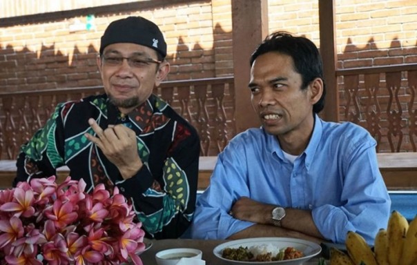 UAS Berjumpa Ustadz Wijayanto di Yogyakarta, Netizen: Senang Ulama Bersama (foto/int)