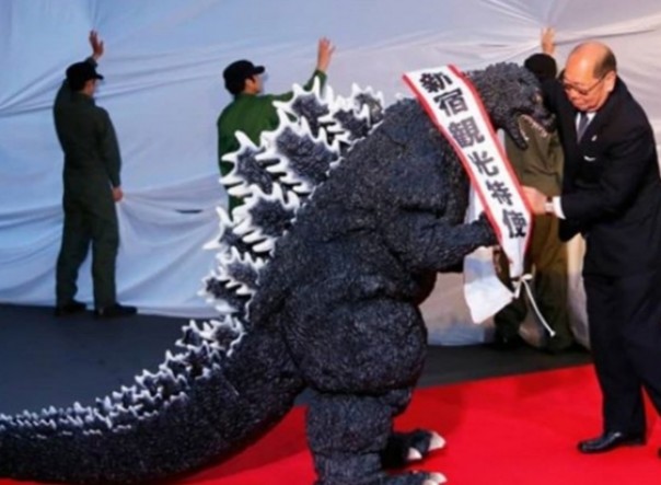 Ternyata Godzilla Adalah Warga Resmi Jepang, Netizen: Ultraman Menyesal Melihat Ini (foto/int)