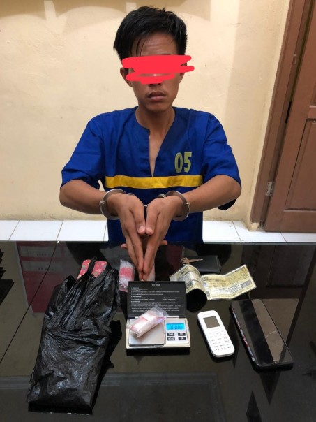 Edarkan Narkoba, Pedagang Ikan Ditangkap Polsek Sabak Auh Polres Siak (foto/lin)