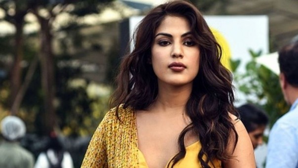 Bintang Bollywood Rhea Chakraborty Ditangkap Karena Jadi Penyebab Tewasnya Aktor Sushant Singh Rajput