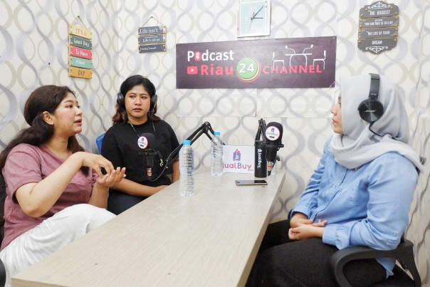 Foto. Podcast Riau24 Channel