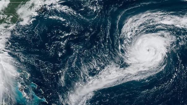 Badai Paulette Meluncur Menuju Bermuda dan Badai Sally yang Dahsyat Diprediksi Mendekati Amerika Serikat