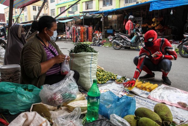 Pemerintah Menyarankan Agar Tidak Memakai Masker Scuba Karena Tidak Efektif Mencegah COVID-19