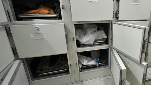Polda Metro Jaya Menemukan Mayat Awak Kapal di Freezer Saat Patroli Masker